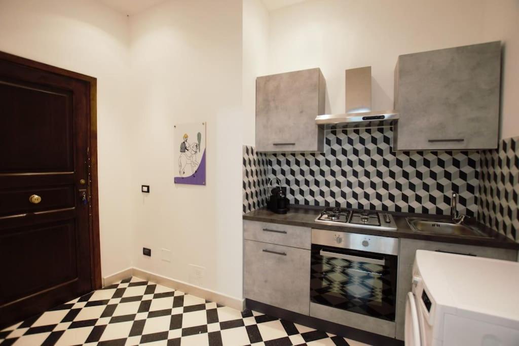 In Center Benni Apartment Palermo Ngoại thất bức ảnh